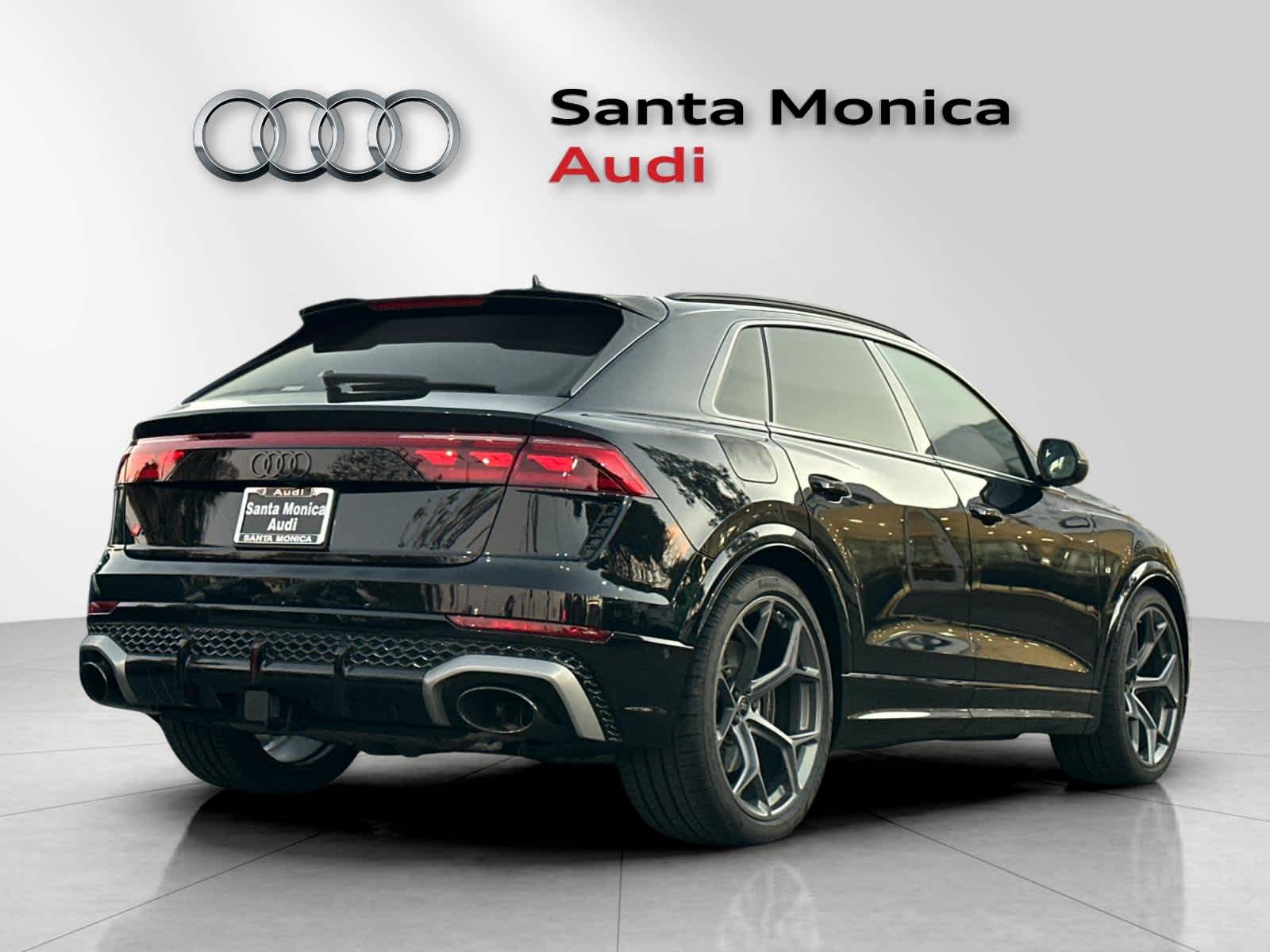 Thumbnail: 2025 Audi RS Q8 - 2