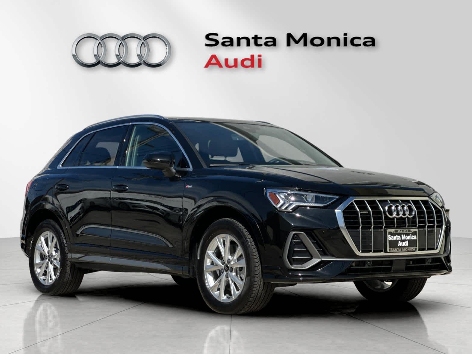 Thumbnail: 2025 Audi Q3 - 9