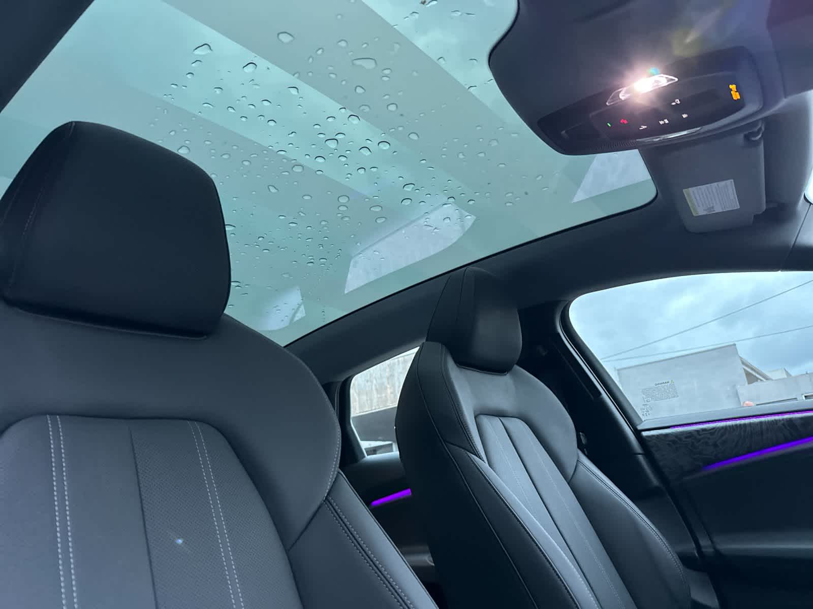 Thumbnail: 2025 Audi e-tron - 16