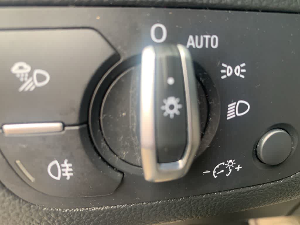 Thumbnail: 2022 Audi Q5 - 18