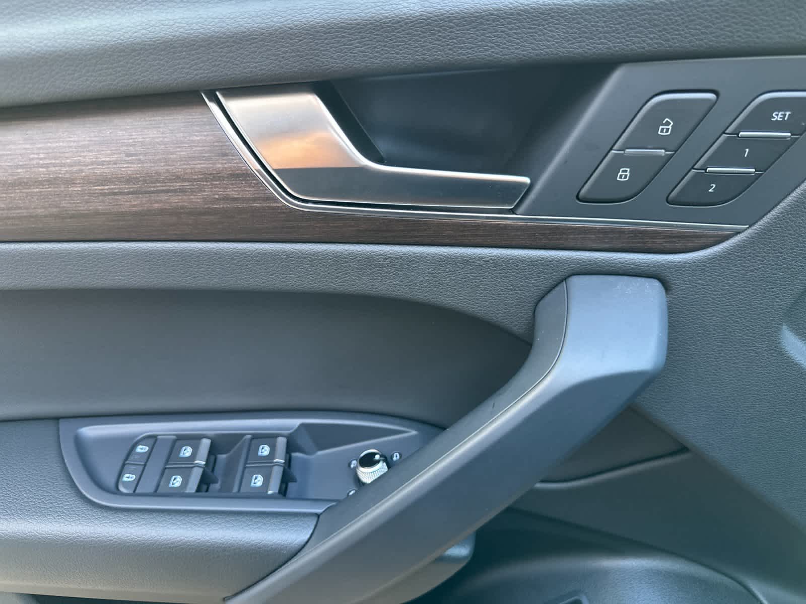 Thumbnail: 2024 Audi Q5 - 12
