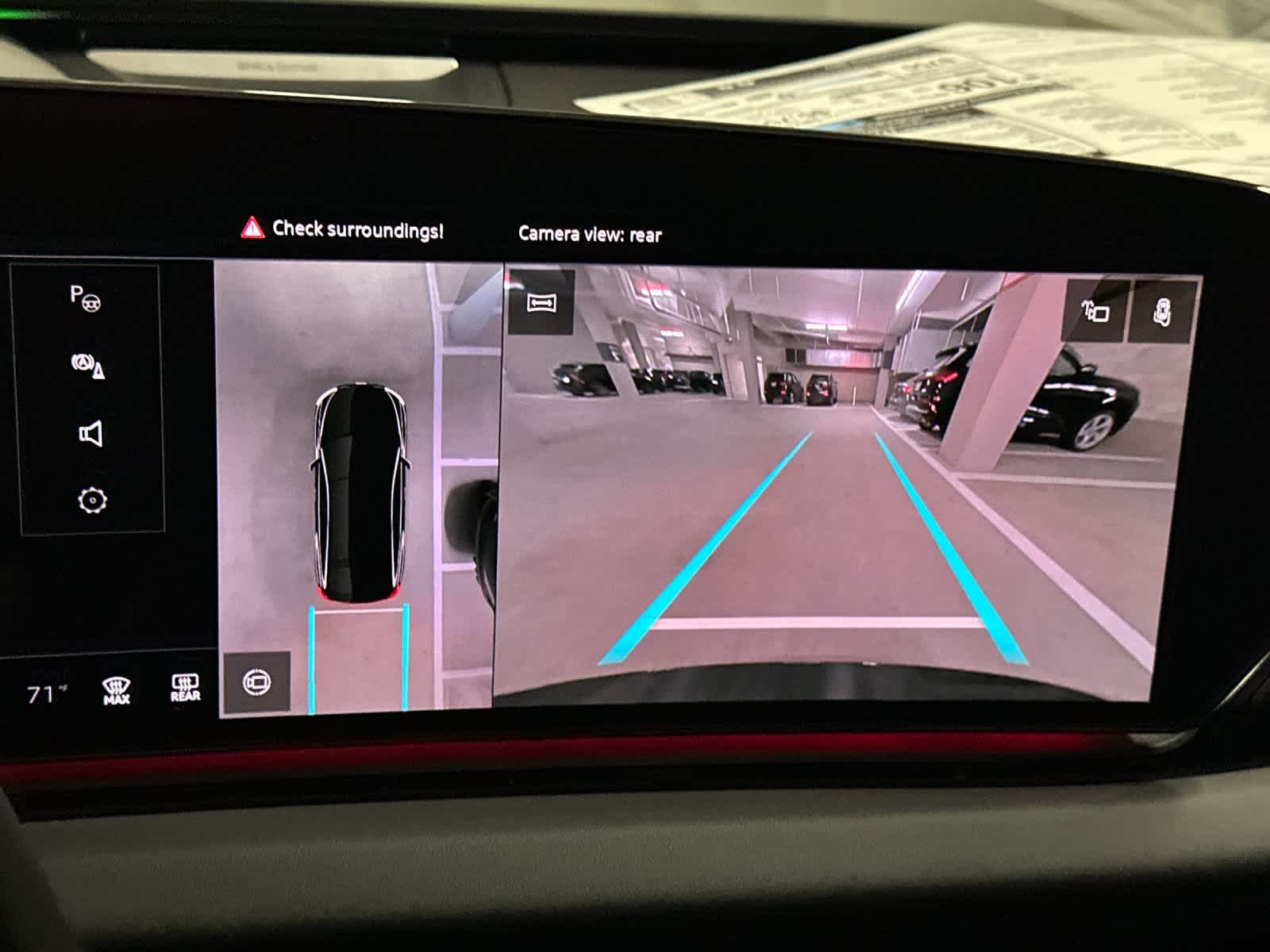 Thumbnail: 2025 Audi e-tron - 19