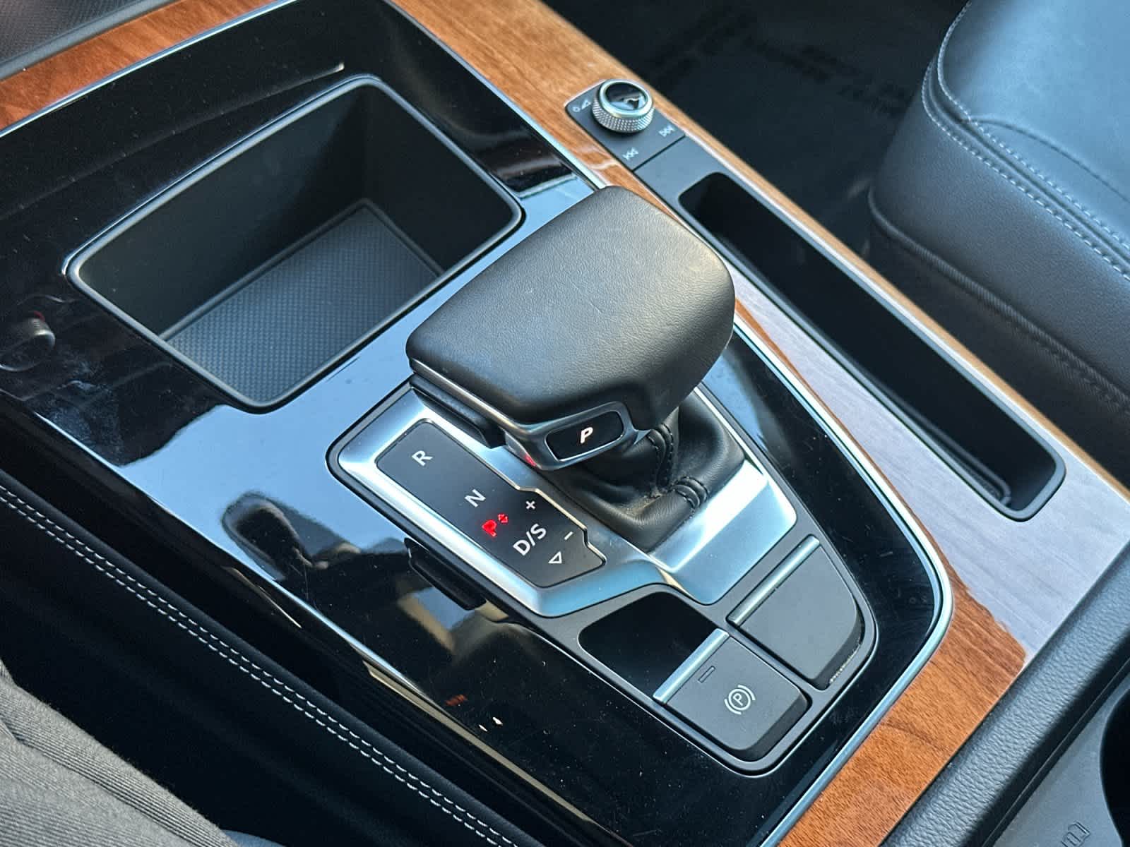 Thumbnail: 2023 Audi Q5 - 21