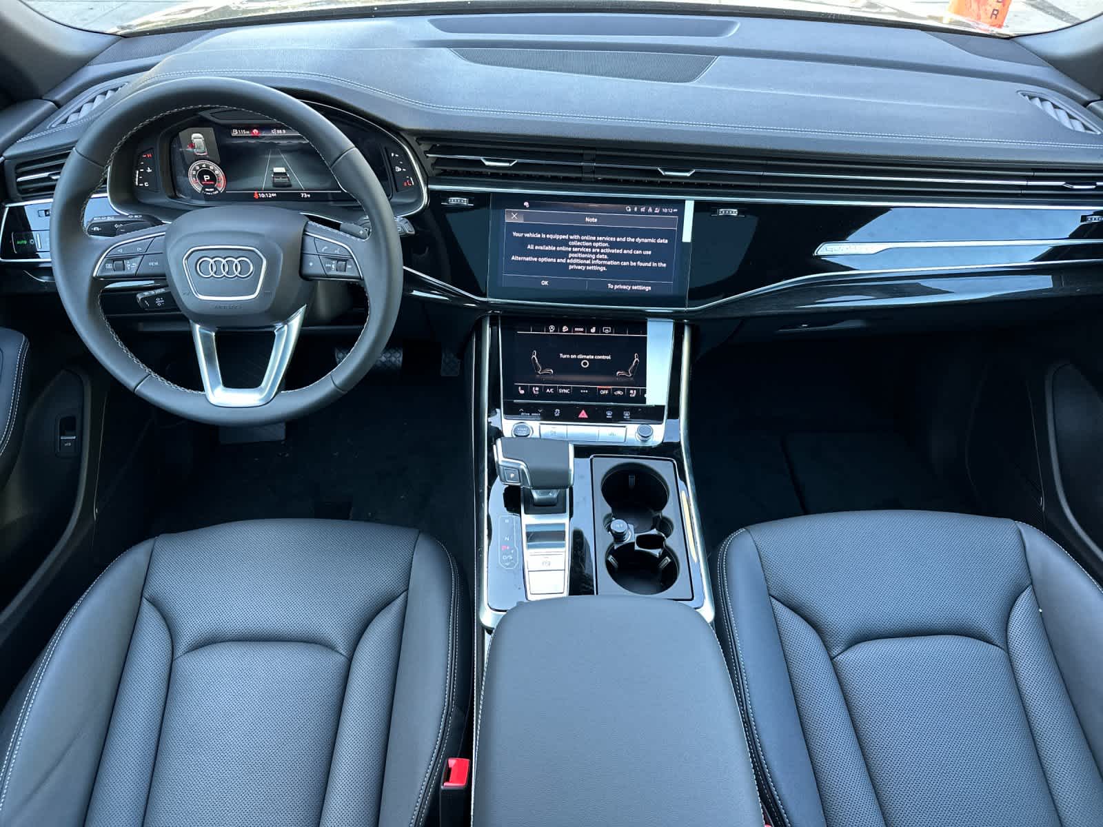 Thumbnail: 2026 Audi Q8 - 3