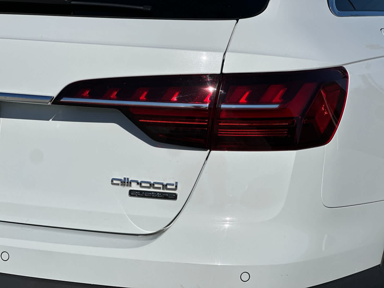 Thumbnail: 2022 Audi A4 - 28