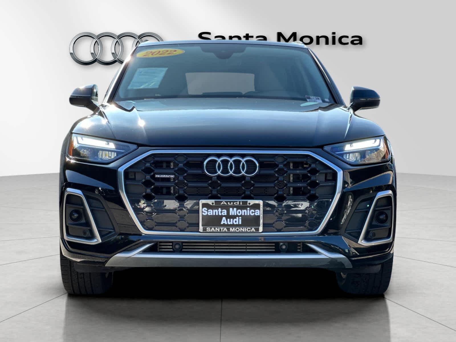 Thumbnail: 2022 Audi Q5 - 10