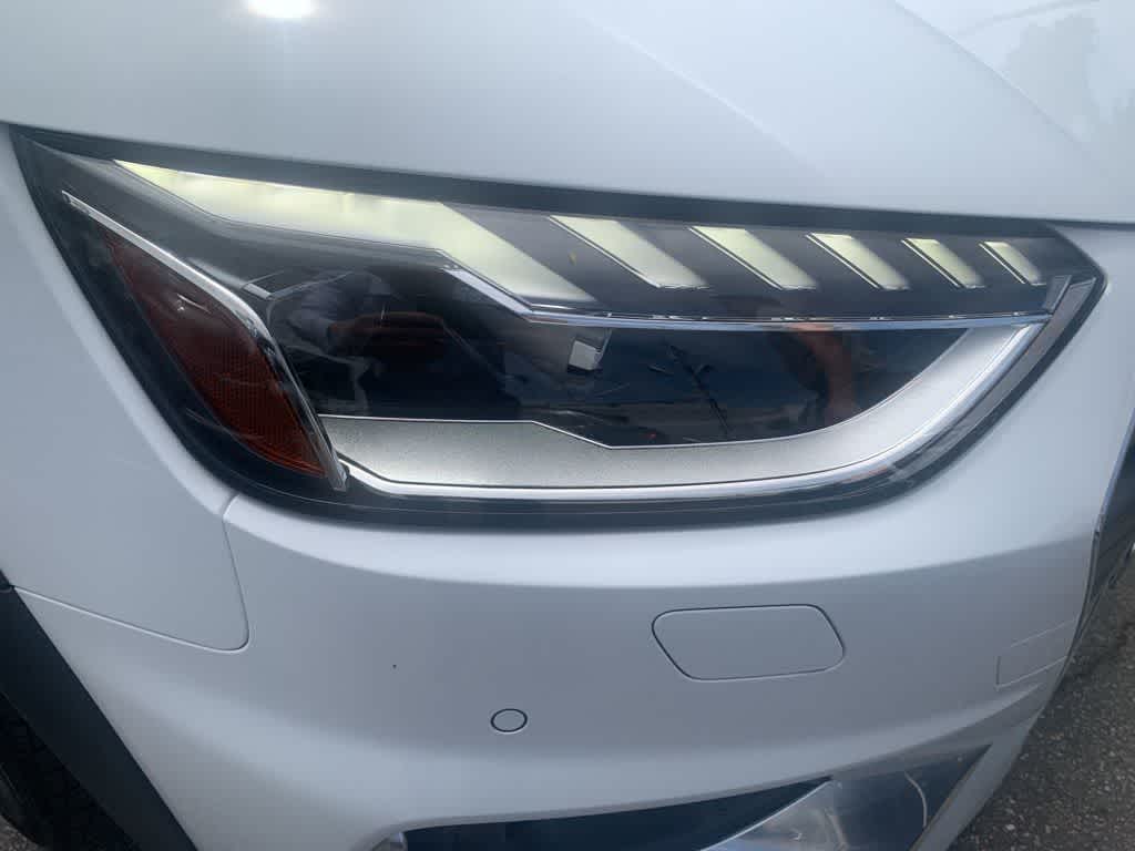 Thumbnail: 2022 Audi A4 - 30