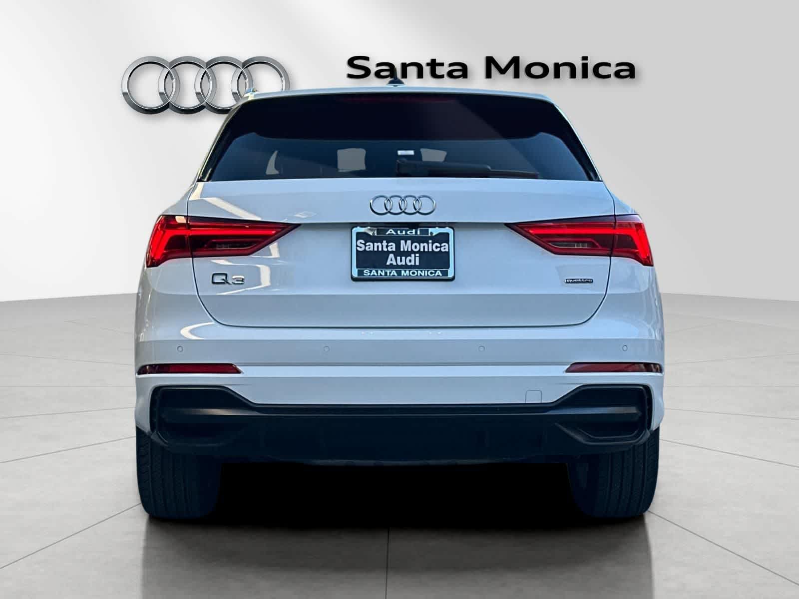 Thumbnail: 2022 Audi Q3 - 7