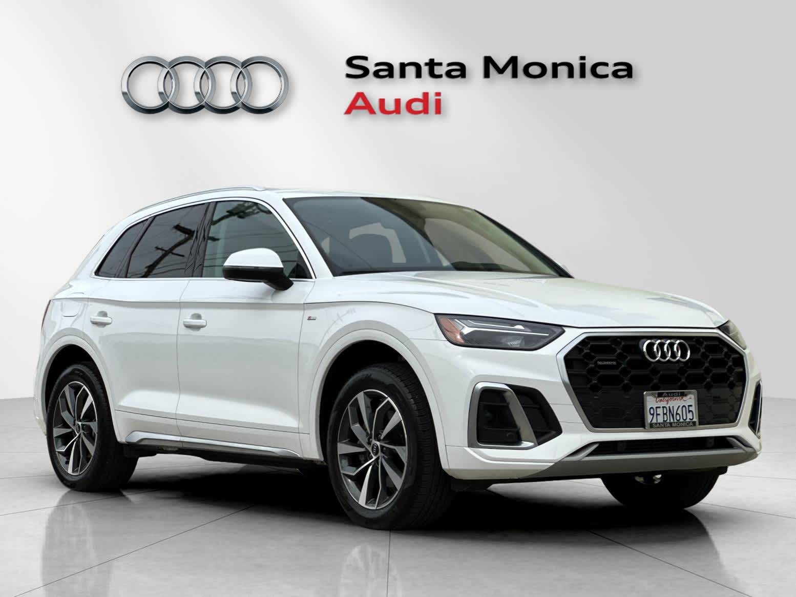 Thumbnail: 2023 Audi Q5 - 9