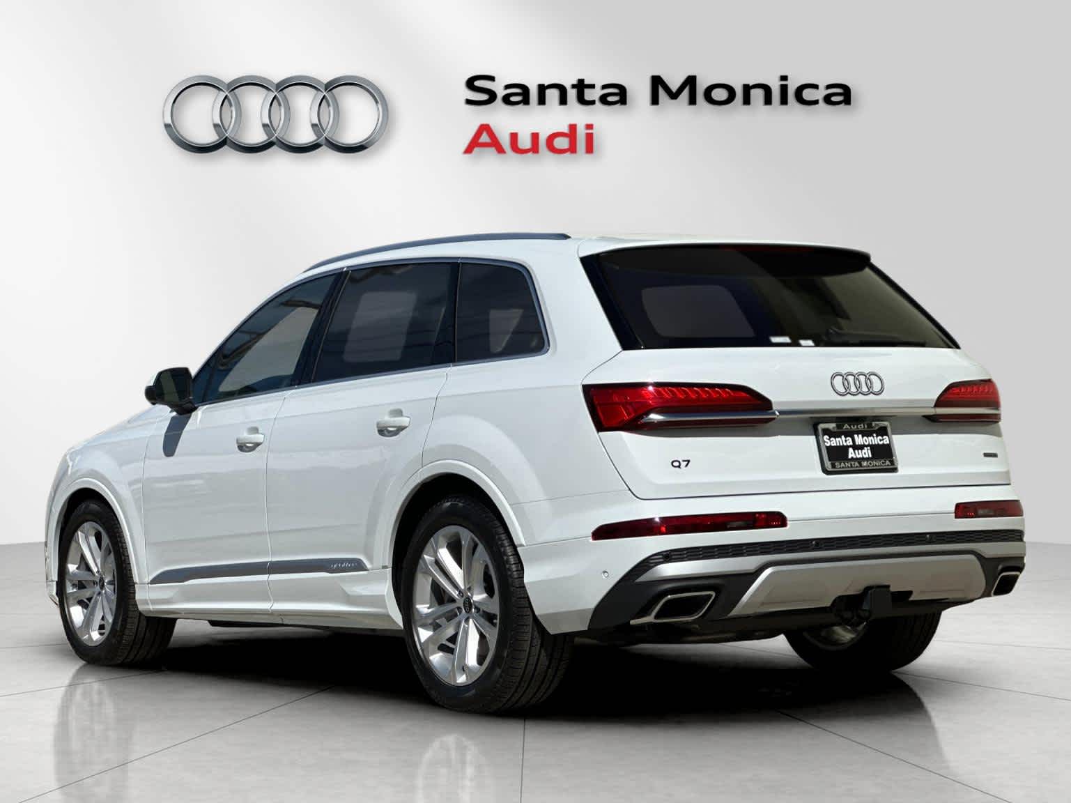 Thumbnail: 2026 Audi Q7 - 6