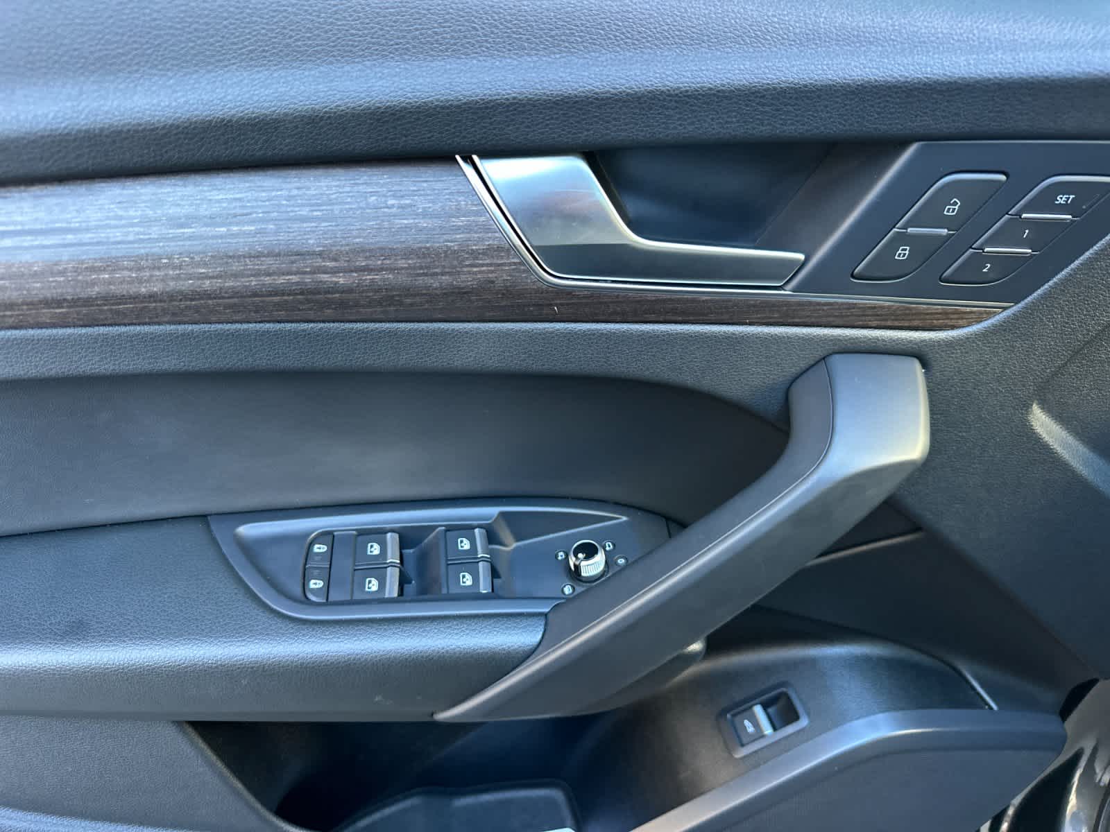 Thumbnail: 2023 Audi Q5 - 12