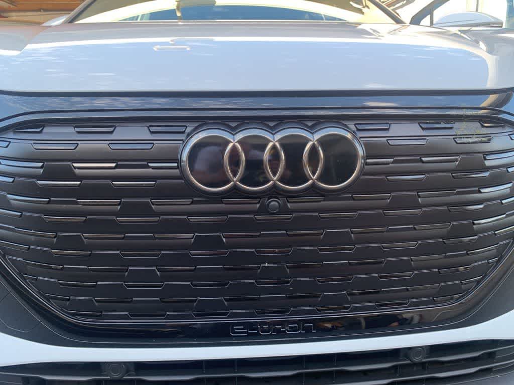 Thumbnail: 2024 Audi Q4 e-tron - 41