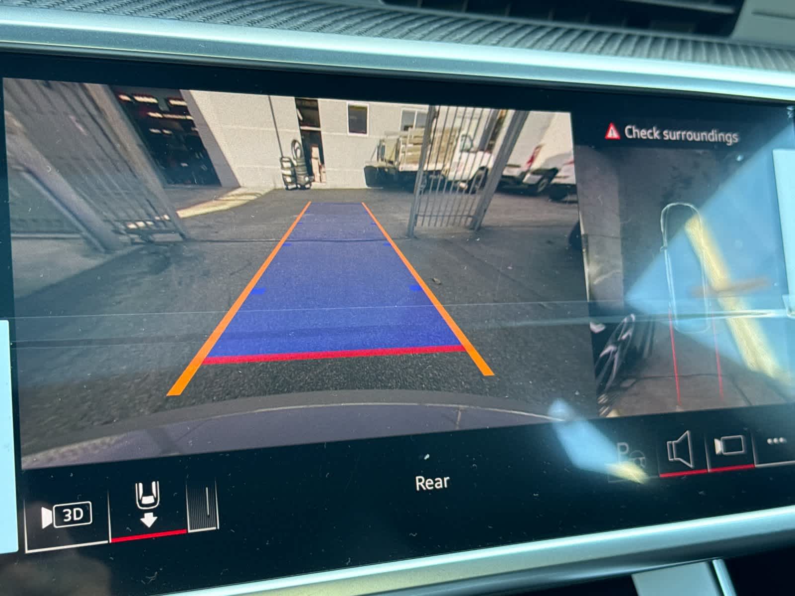 Thumbnail: 2025 Audi RS 7 - 19