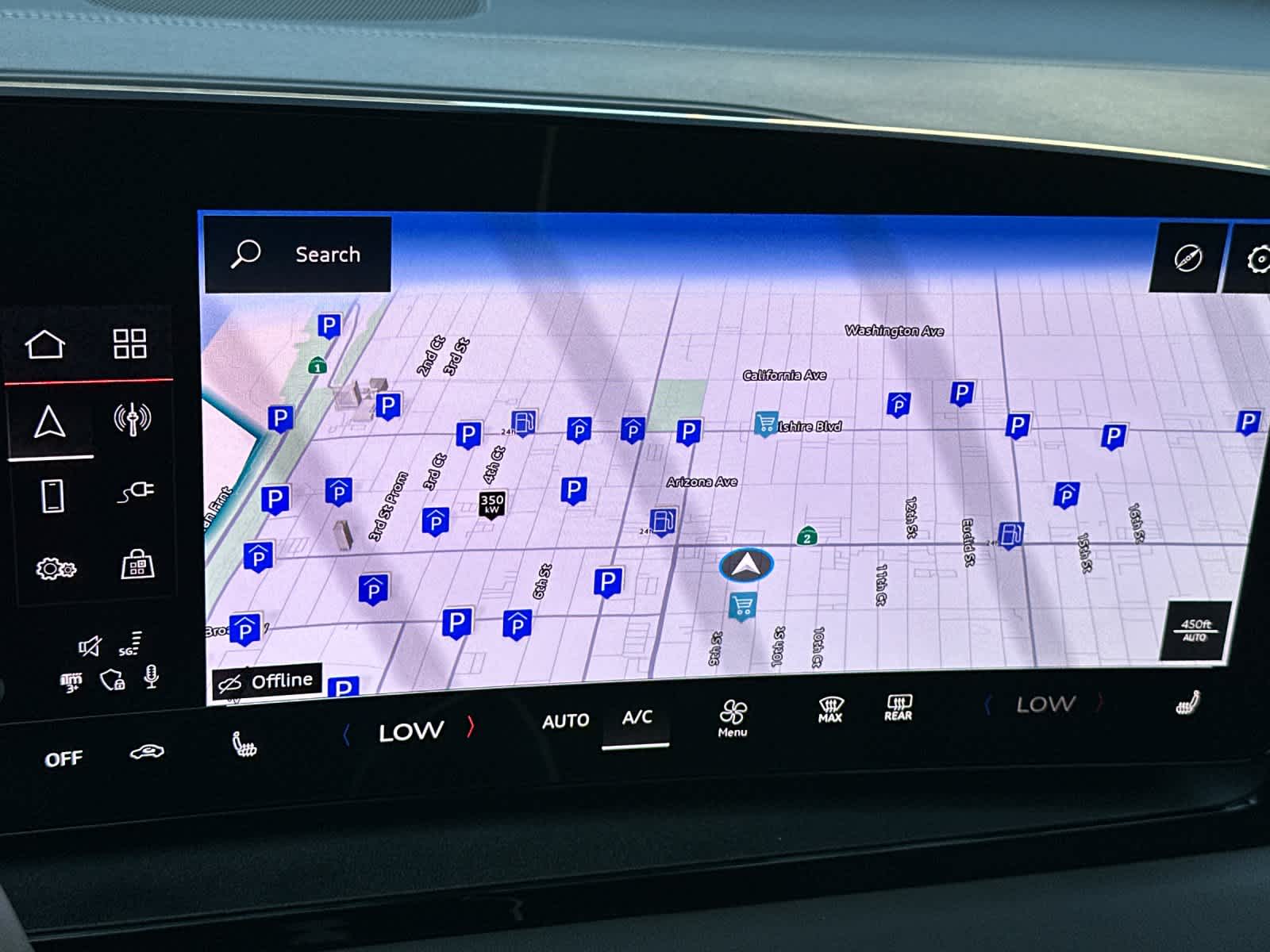 Thumbnail: 2025 Audi Q6 e-tron - 19