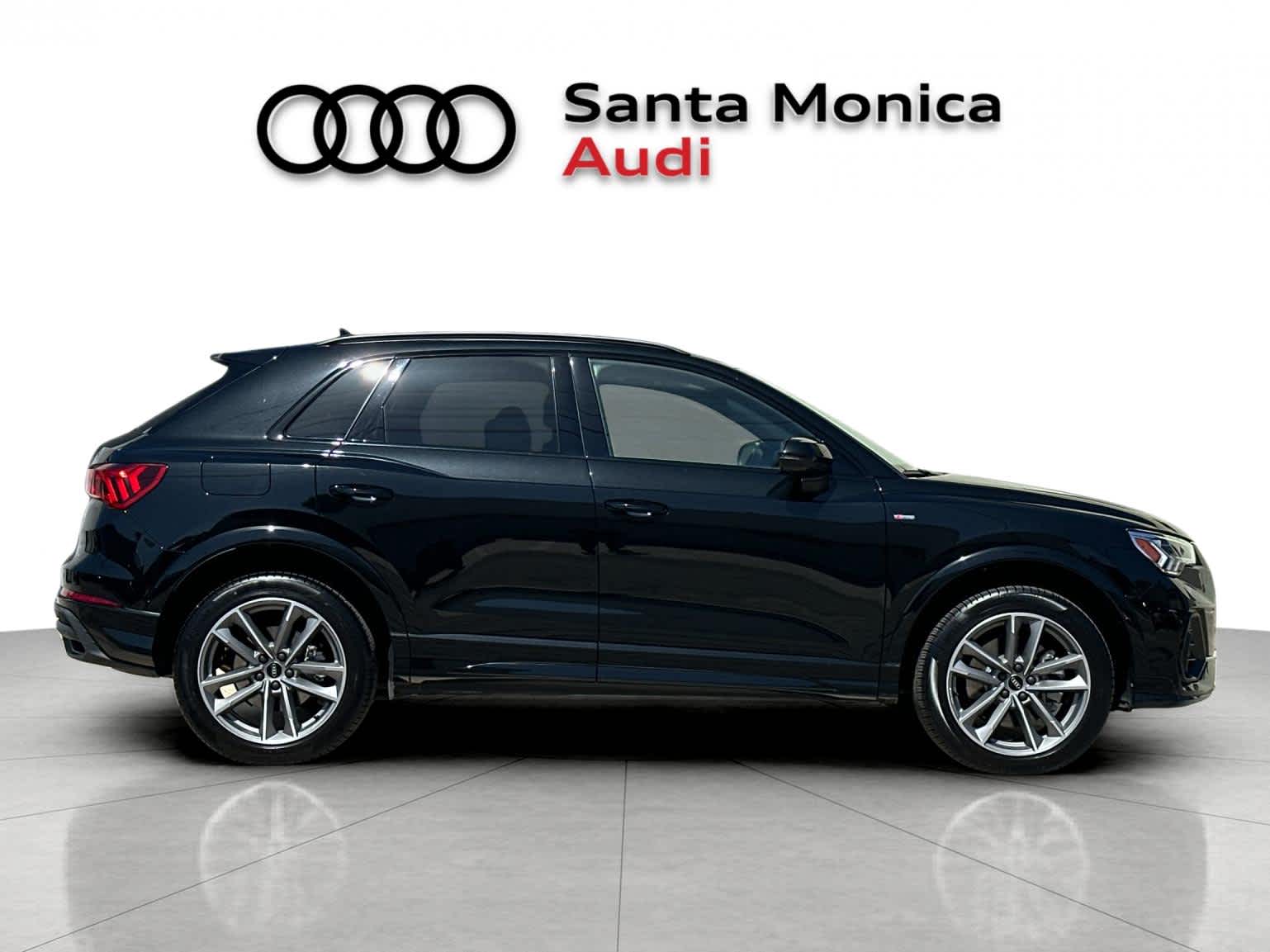 Thumbnail: 2025 Audi Q3 - 8