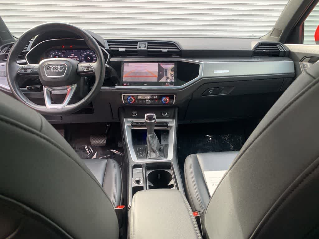 Thumbnail: 2023 Audi Q3 - 22