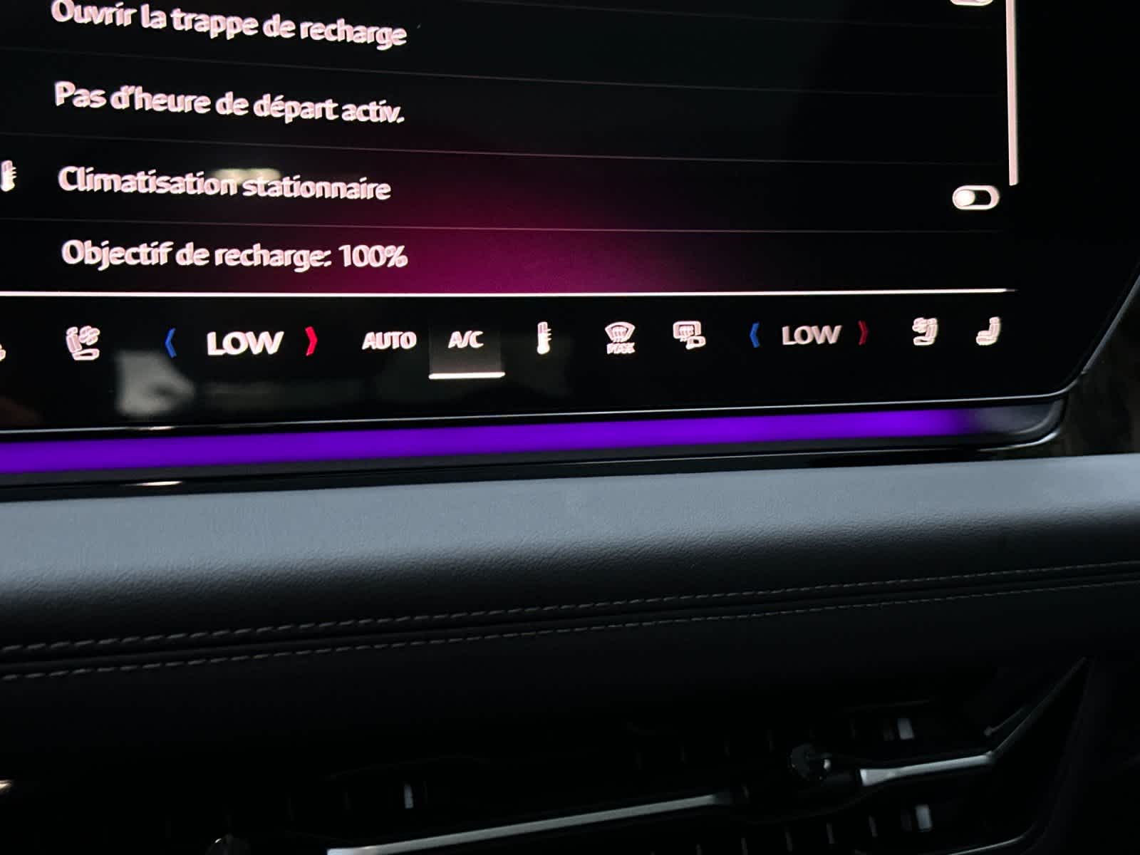 Thumbnail: 2025 Audi e-tron - 20