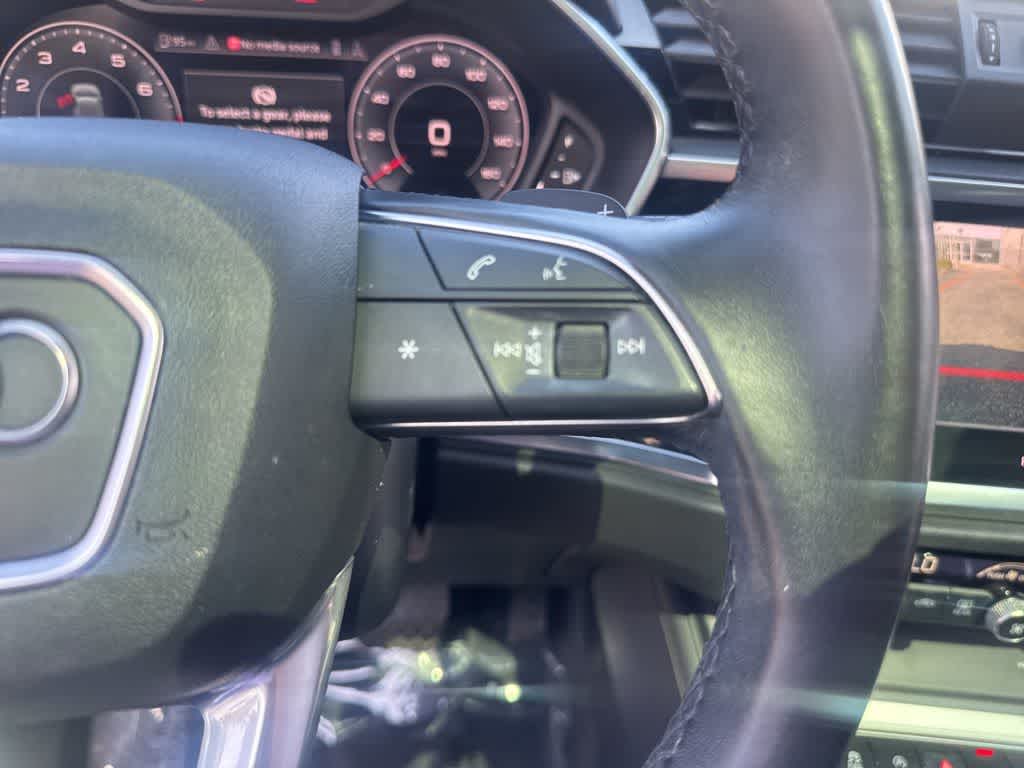 Thumbnail: 2023 Audi Q3 - 32