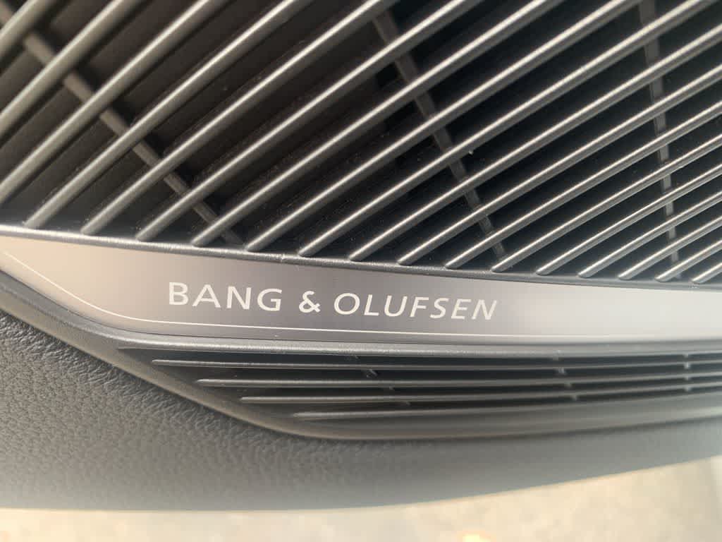 Thumbnail: 2022 Audi A4 - 22