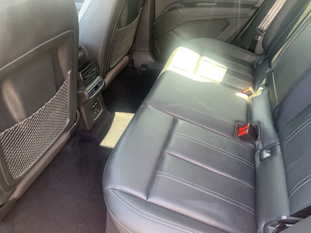 Thumbnail: 2023 Audi Q4 e-tron - 28