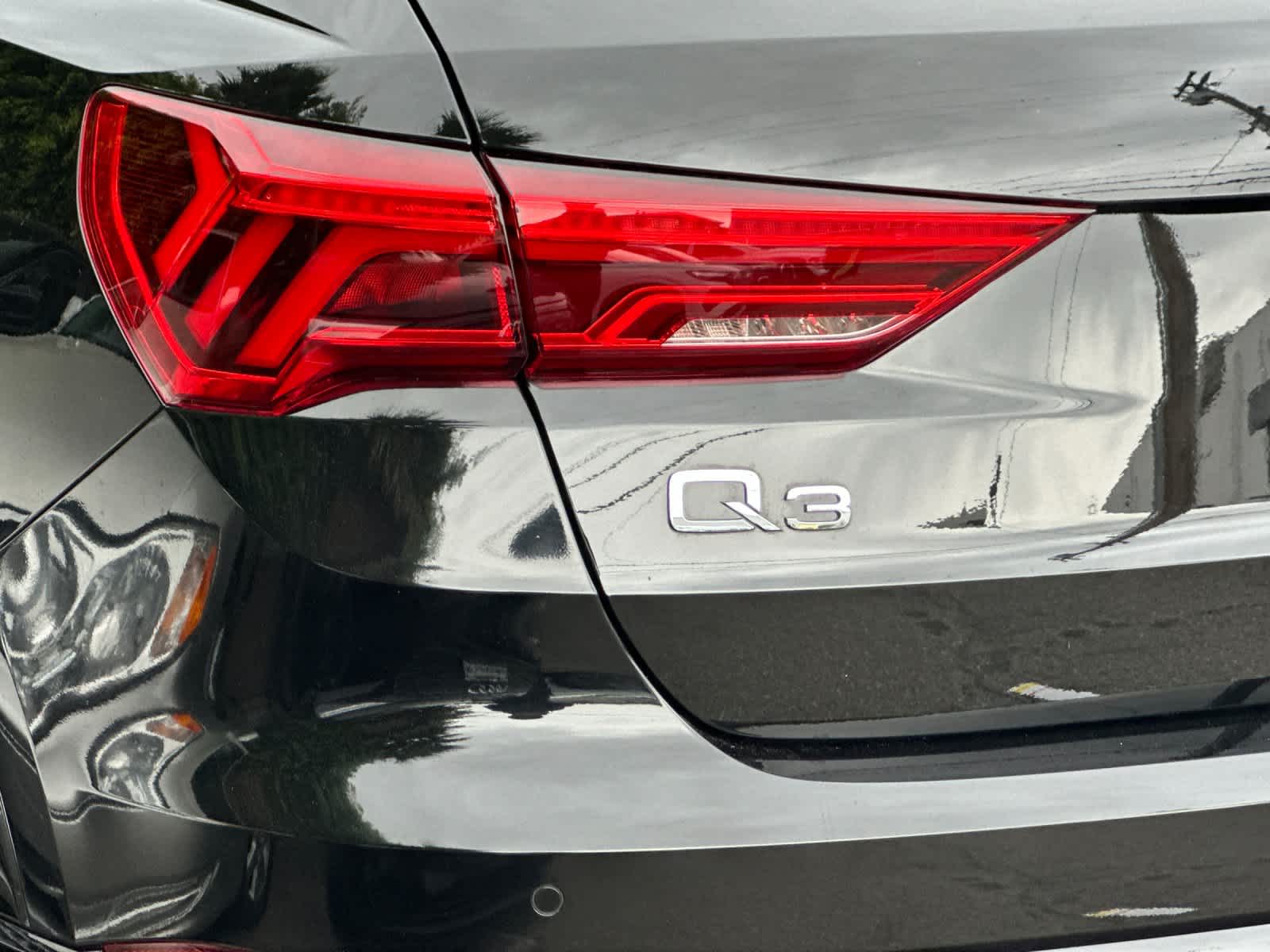 Thumbnail: 2024 Audi Q3 - 27