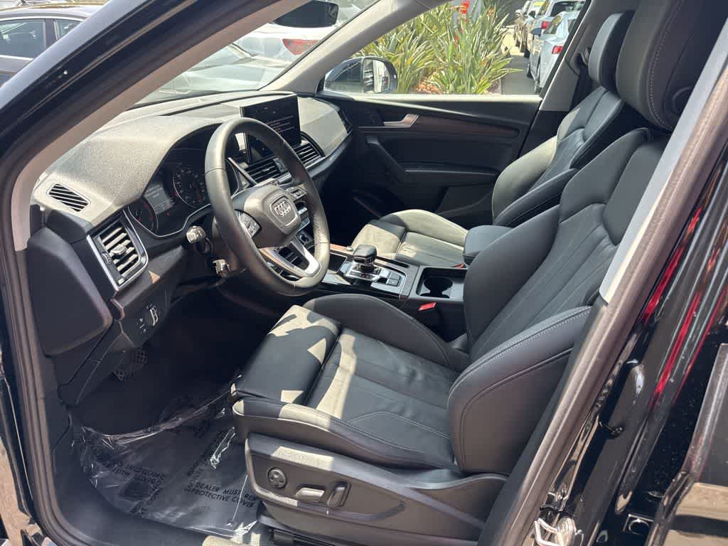 Thumbnail: 2024 Audi Q5 - 11