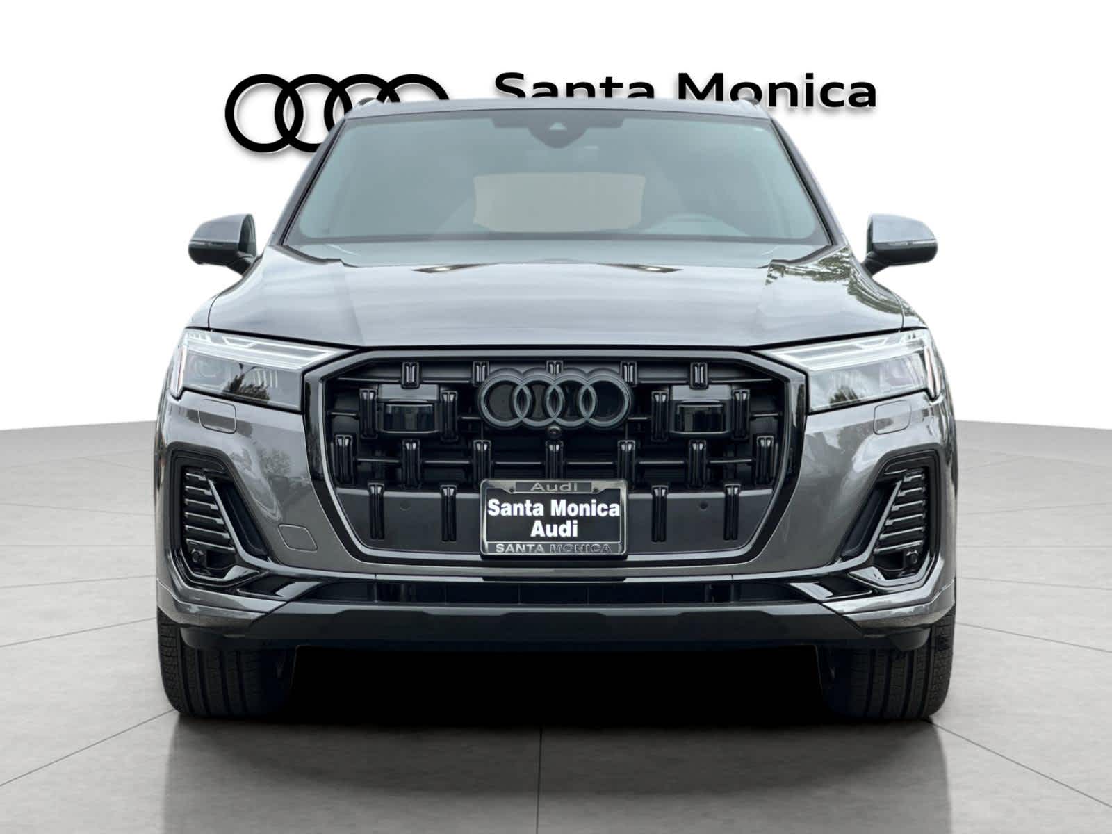 Thumbnail: 2026 Audi Q7 - 10