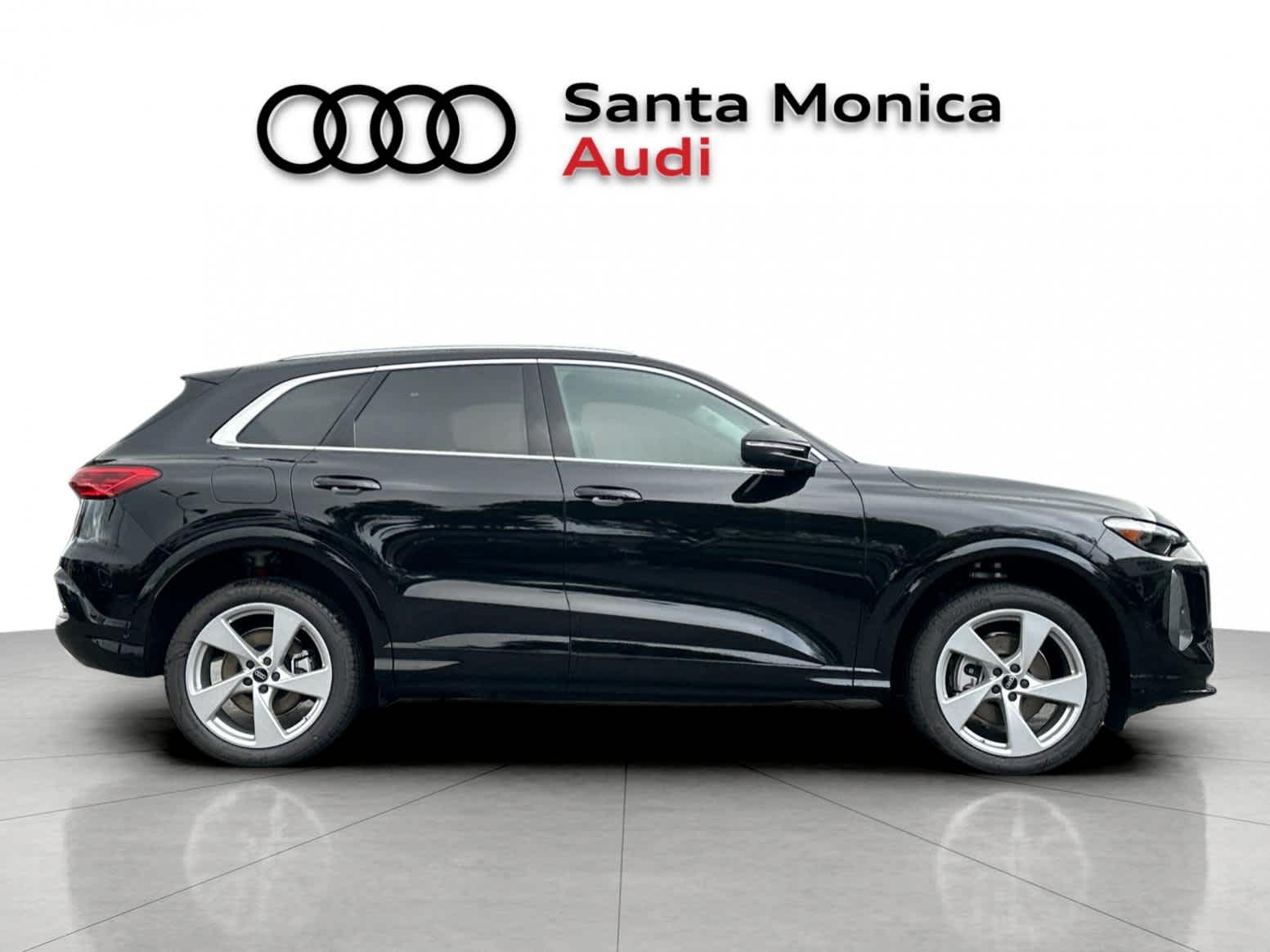 Thumbnail: 2025 Audi Q5 - 8