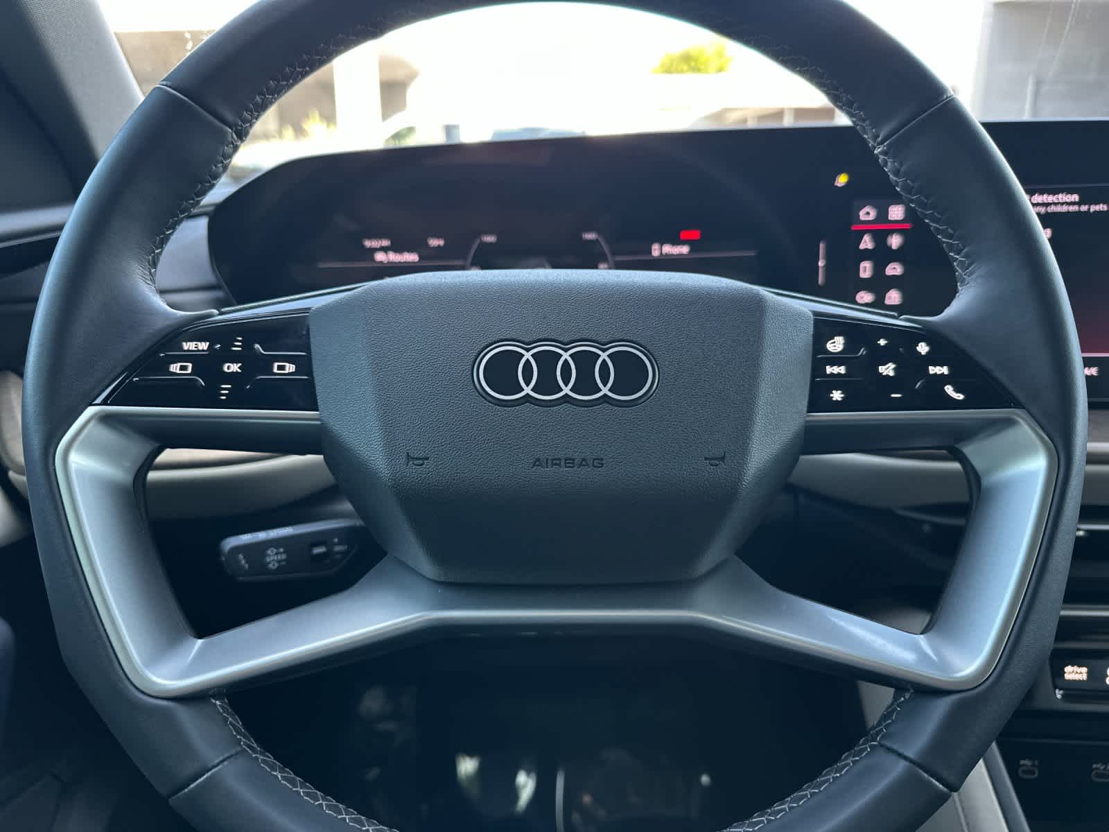 Thumbnail: 2025 Audi Q5 - 24