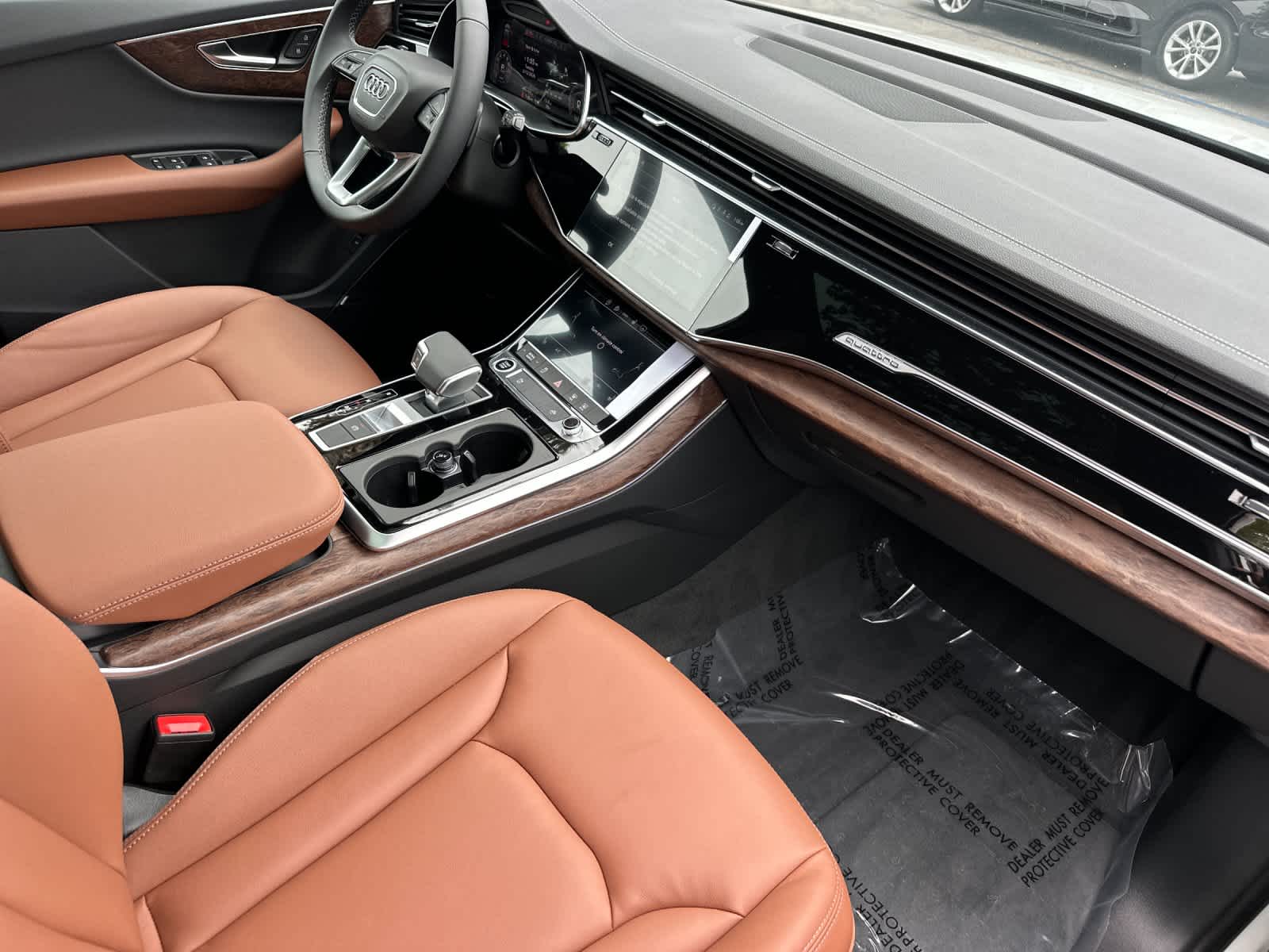 Thumbnail: 2026 Audi Q7 - 16