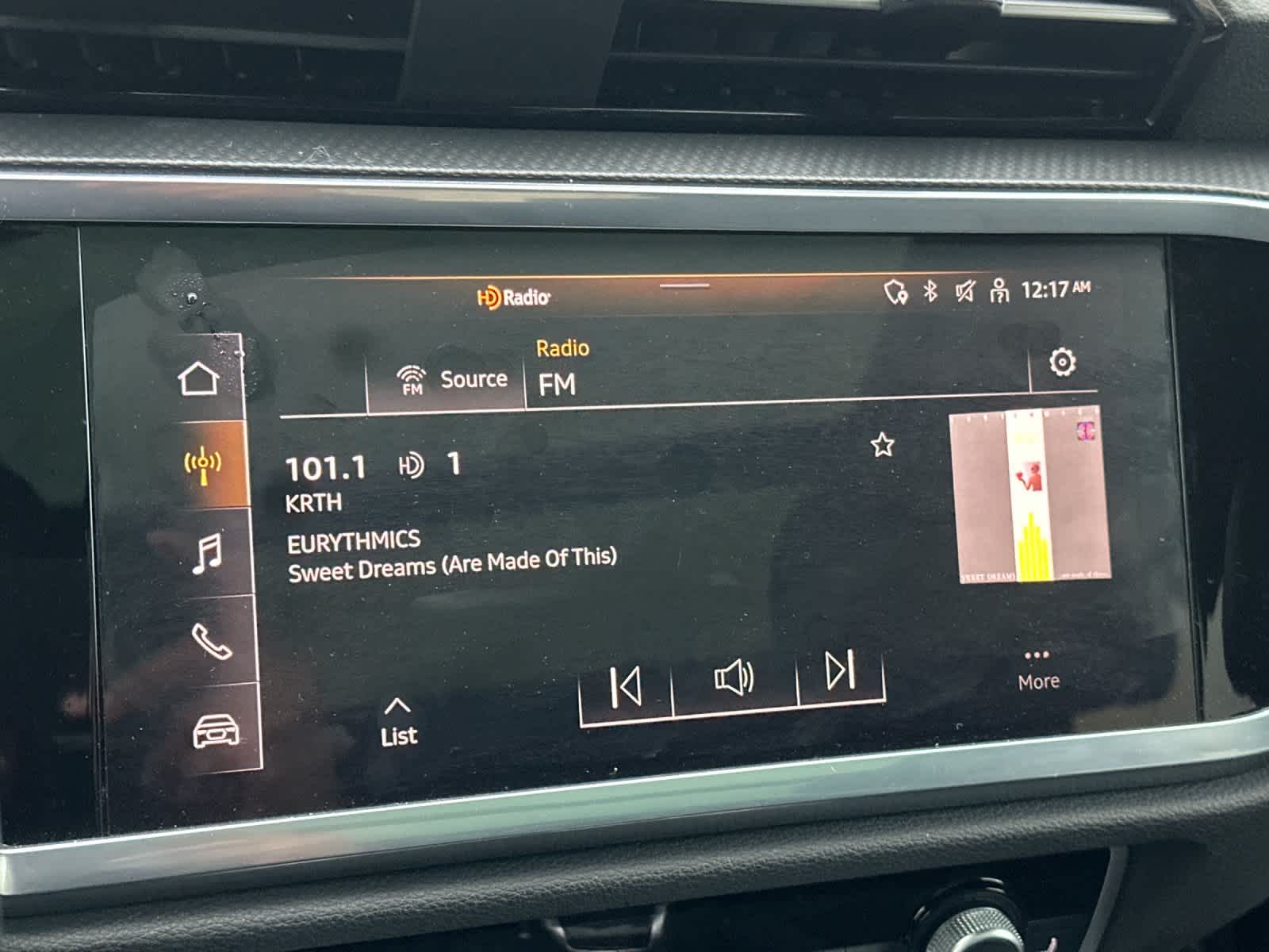 Thumbnail: 2023 Audi Q3 - 16