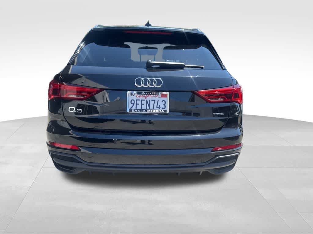 Thumbnail: 2023 Audi Q3 - 8