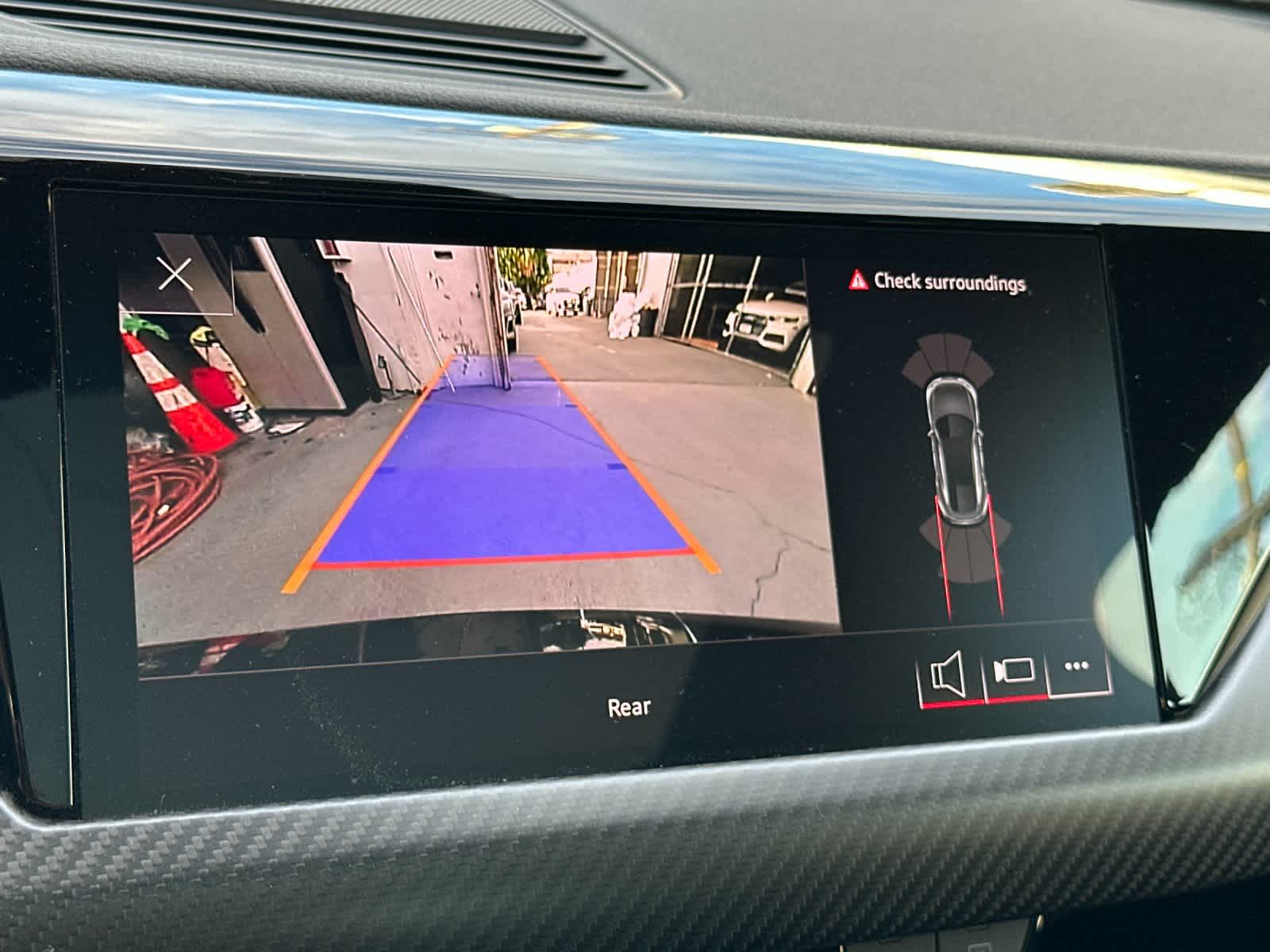 Thumbnail: 2023 Audi e-tron GT - 19