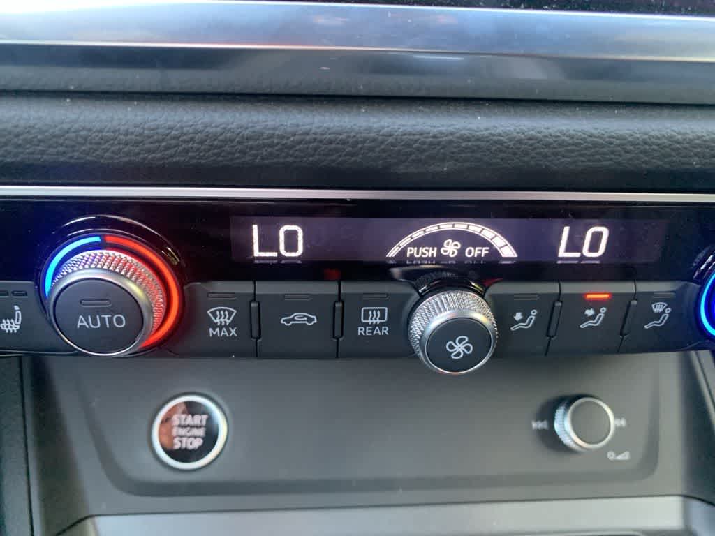 Thumbnail: 2024 Audi Q3 - 15