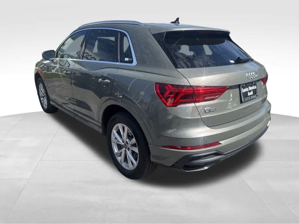 Thumbnail: 2022 Audi Q3 - 6