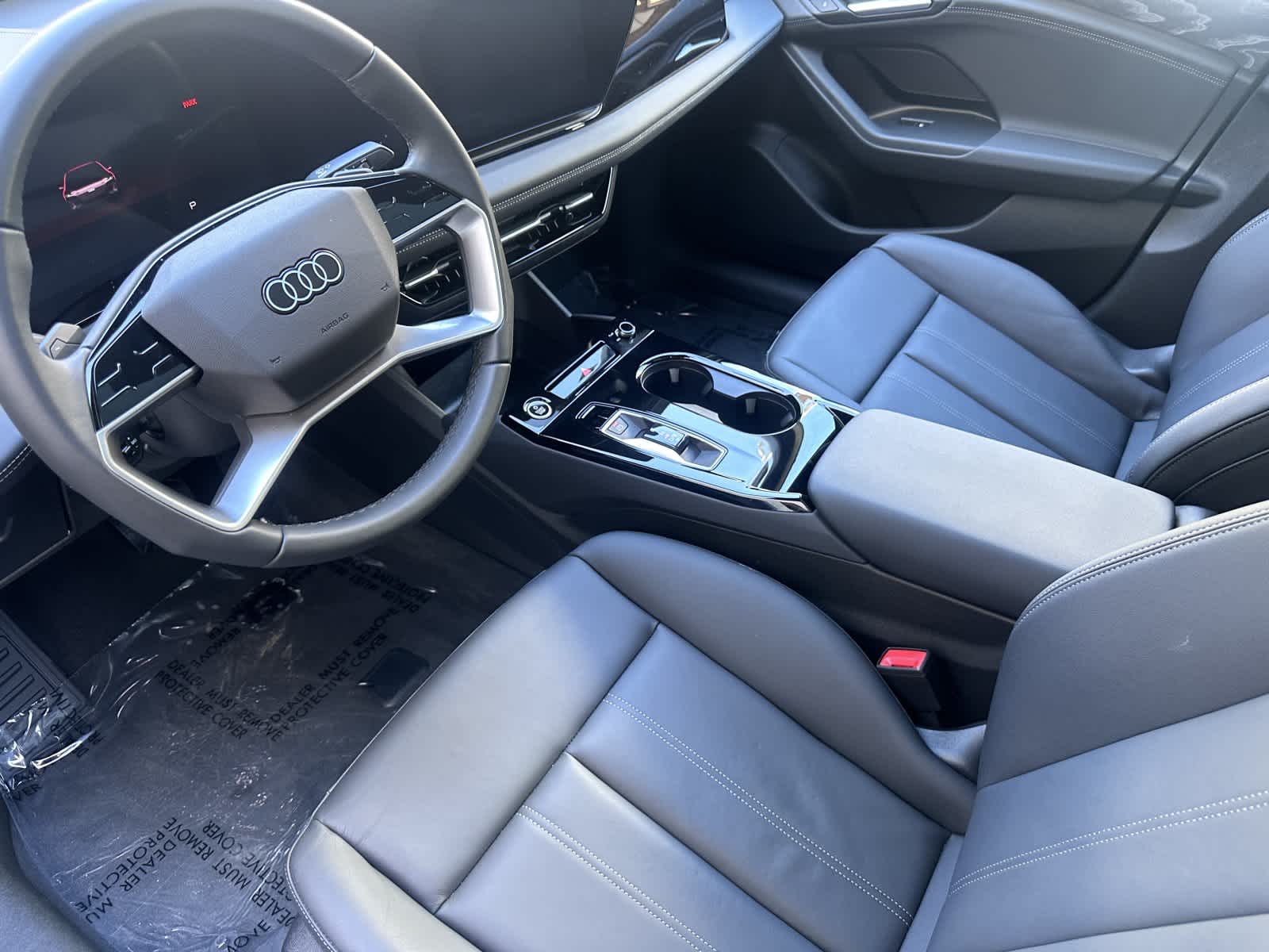 Thumbnail: 2025 Audi e-tron - 11