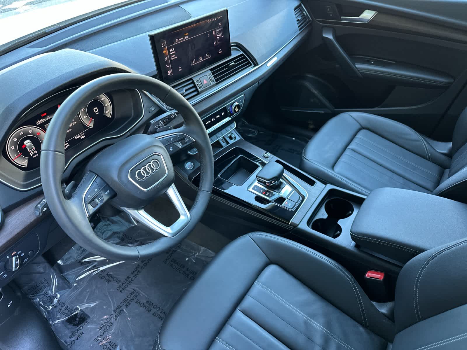 Thumbnail: 2023 Audi Q5 - 11