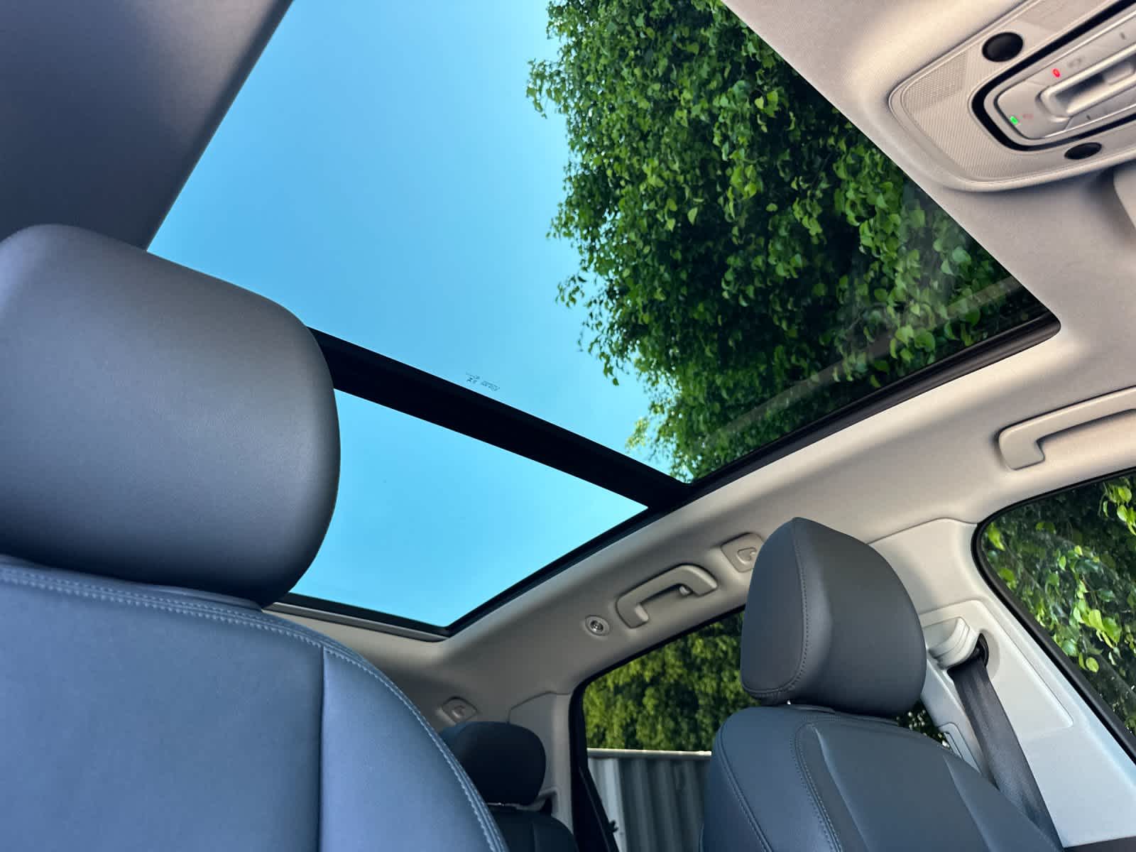 Thumbnail: 2023 Audi Q7 - 17