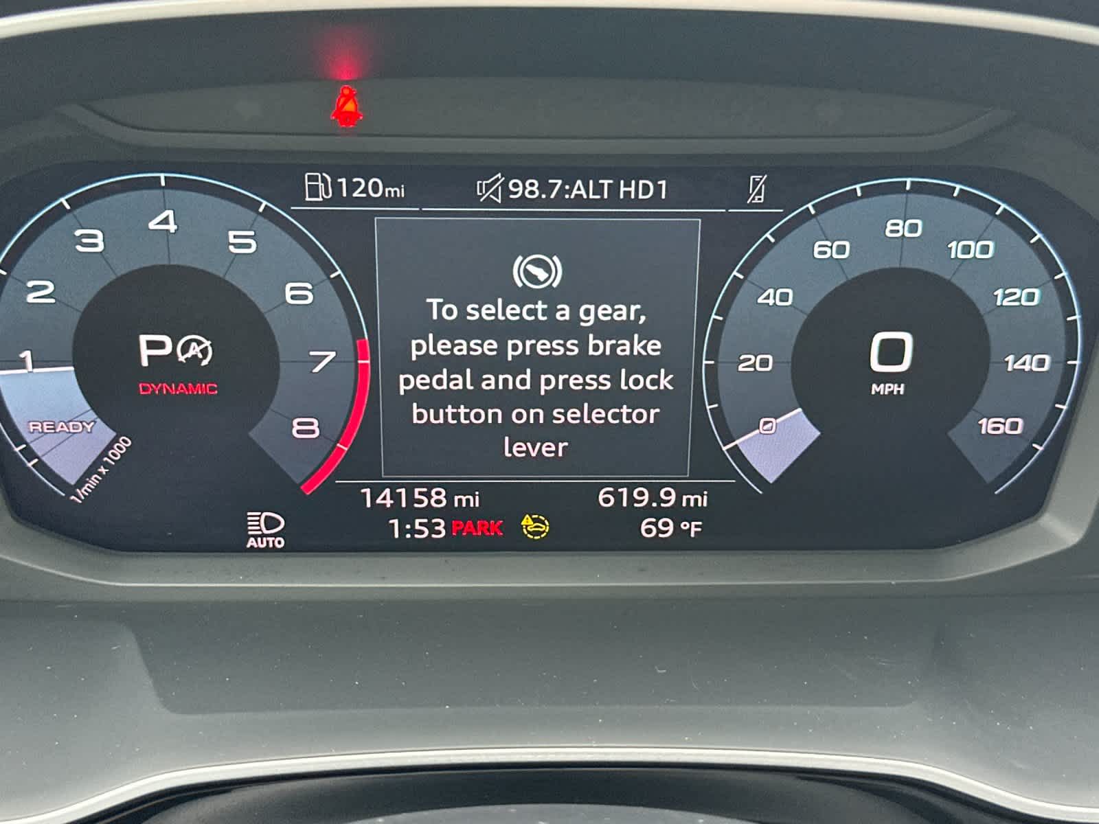 Thumbnail: 2024 Audi Q3 - 24