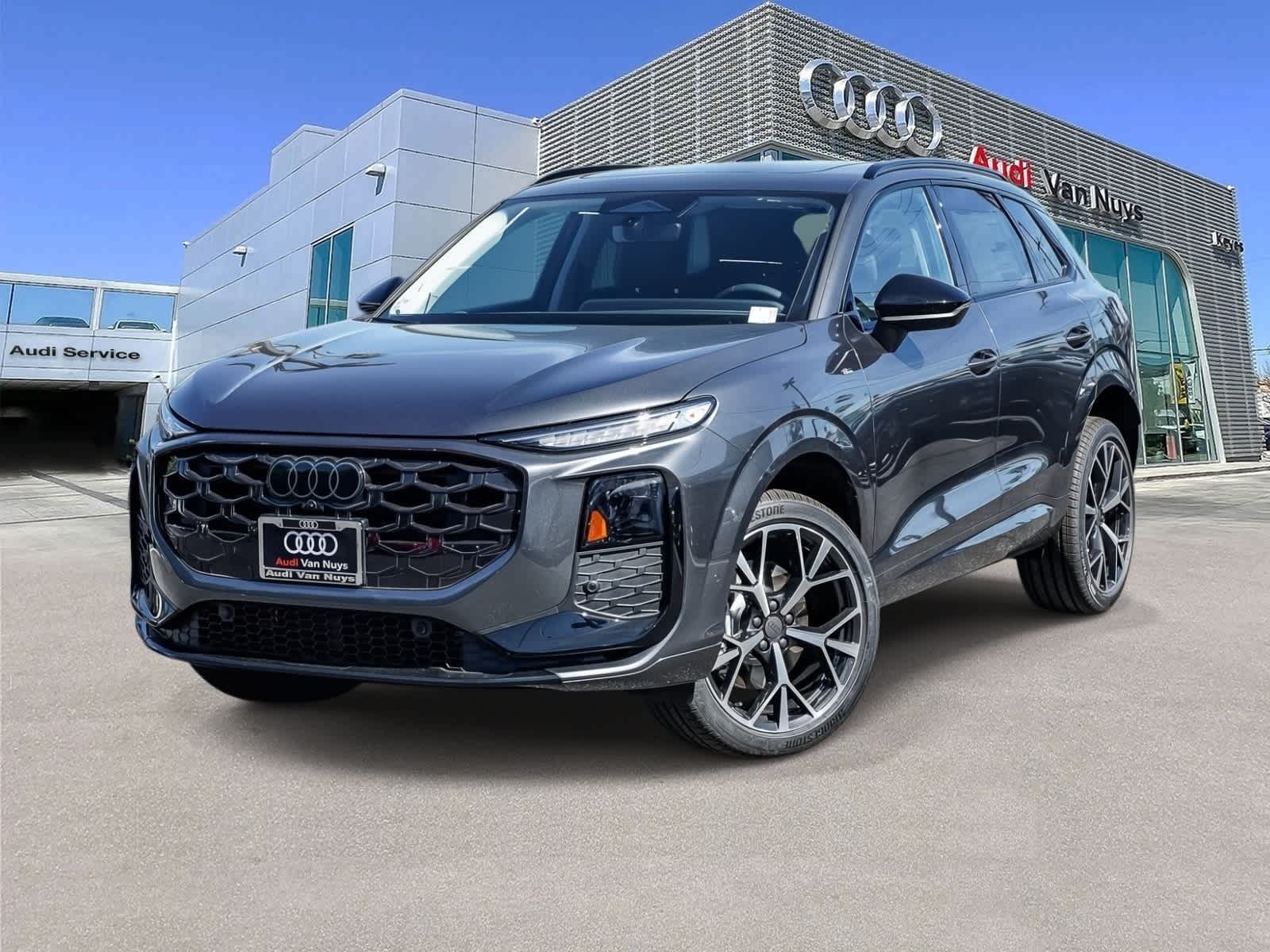 Thumbnail: 2026 Audi Q3 - 1