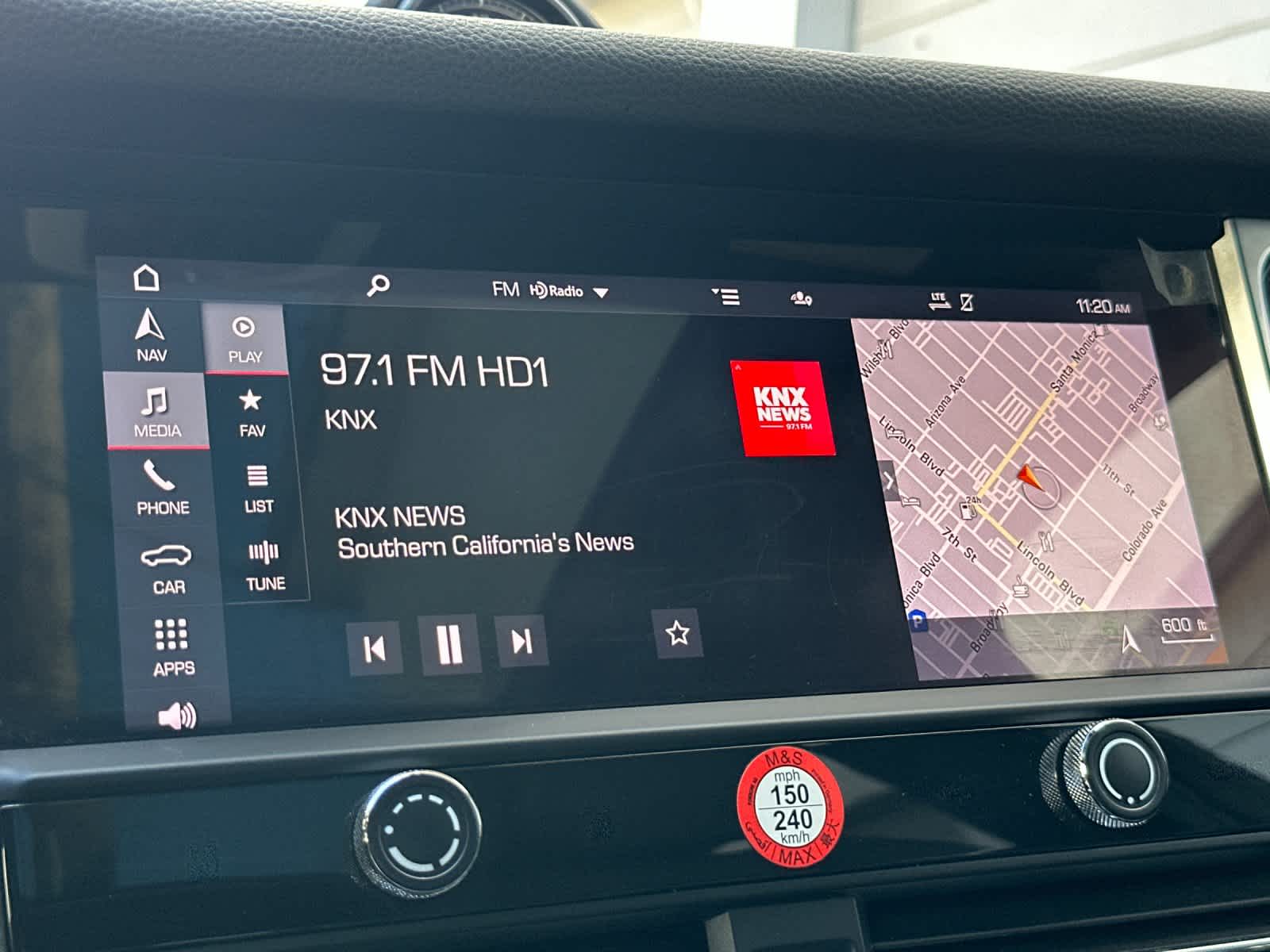 Thumbnail: 2022 Porsche Macan - 18