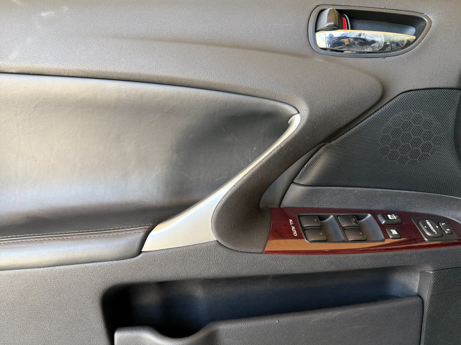 Thumbnail: 2007 Lexus IS - 11