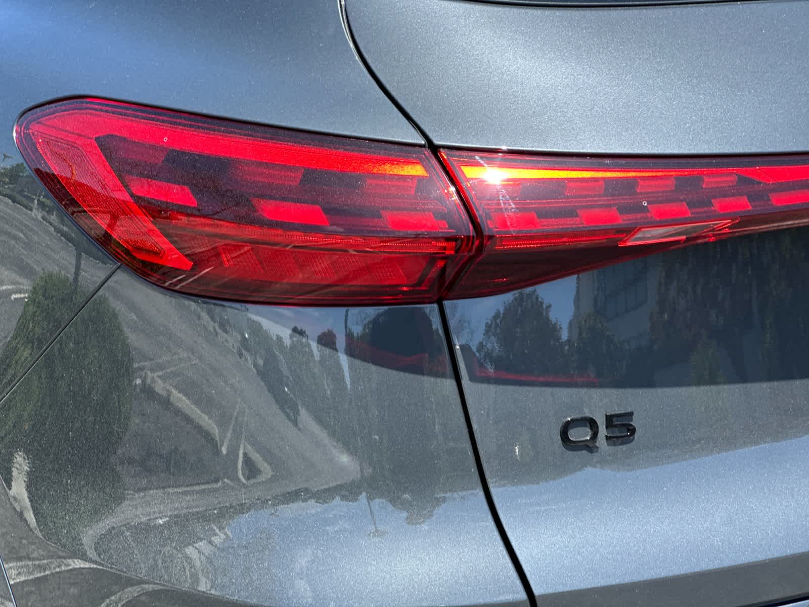 Thumbnail: 2025 Audi Q5 - 28