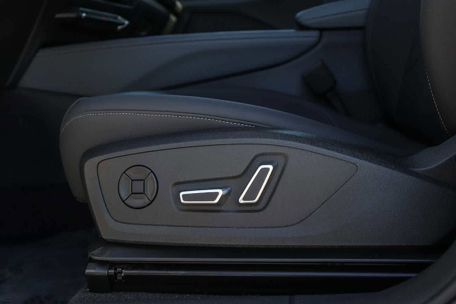 Thumbnail: 2026 Audi Q3 - 26