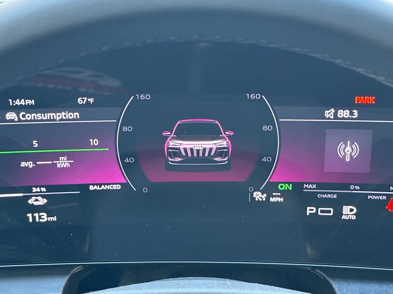 Thumbnail: 2025 Audi Q6 e-tron - 24