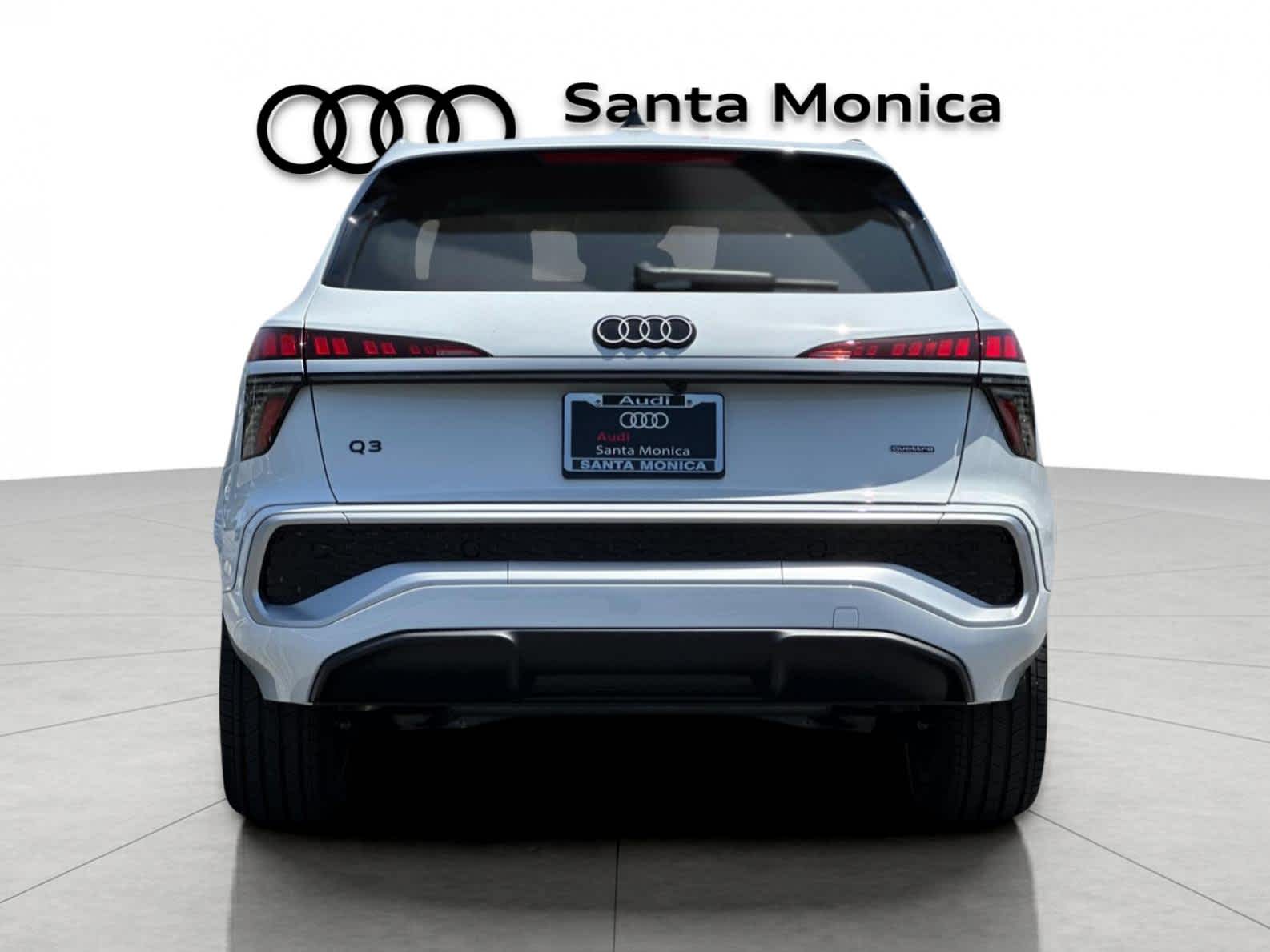 Thumbnail: 2026 Audi Q3 - 5