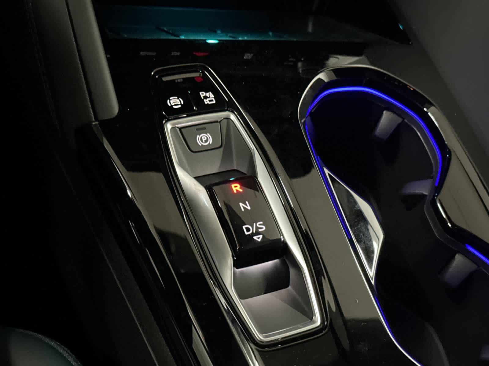 Thumbnail: 2025 Audi Q5 - 22