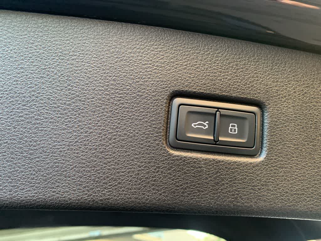 Thumbnail: 2024 Audi Q5 - 32