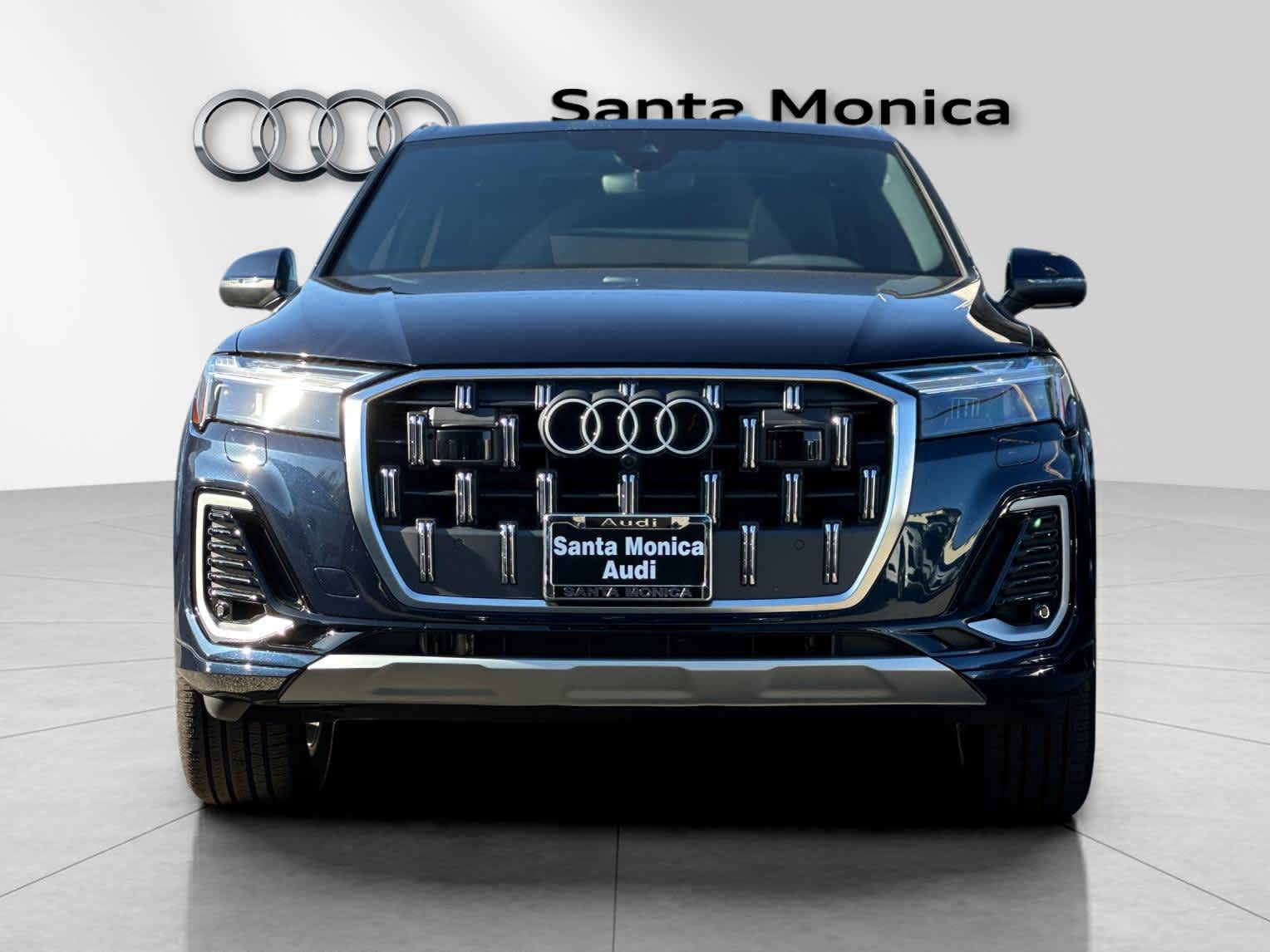 Thumbnail: 2025 Audi Q7 - 10