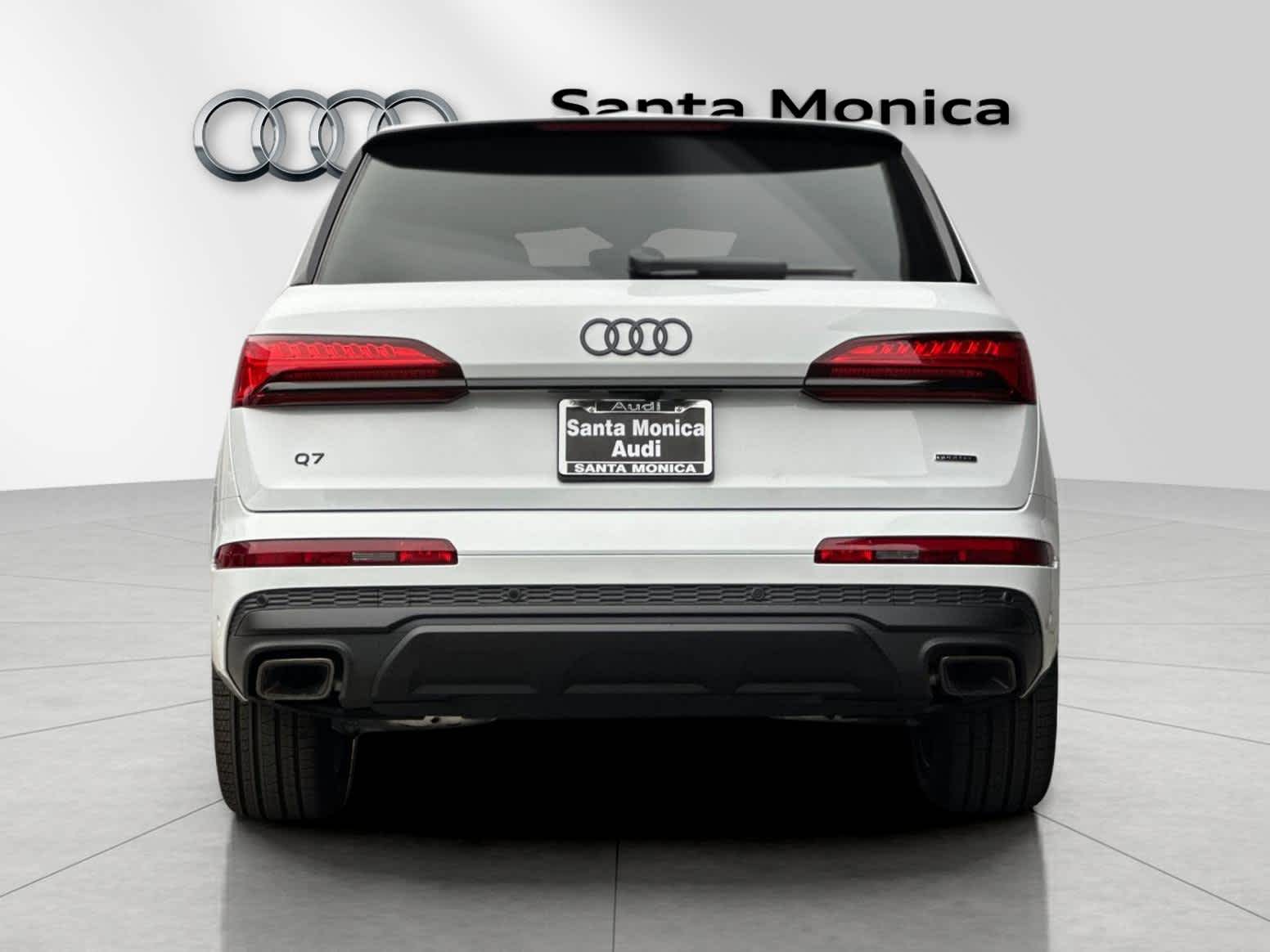Thumbnail: 2026 Audi Q7 - 5